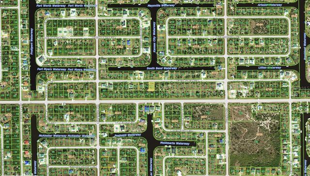 14257 FORT MYERS AVENUE, Port Charlotte, FL 33981