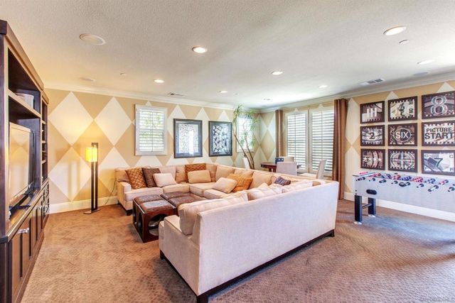 671 Via Maggiore, Chula Vista, CA 91914