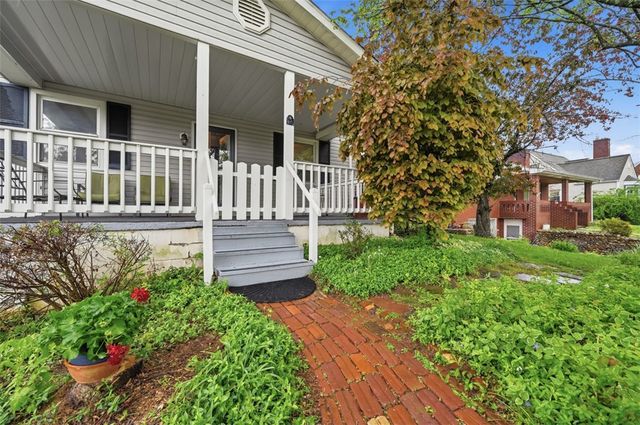 122 Mason Dr, Shaler, PA 15116