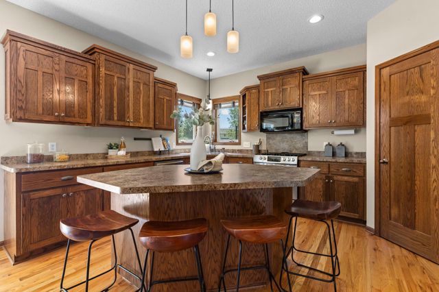 4858 186th Street W, Farmington, MN 55024