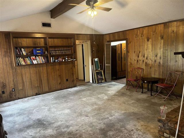 2430 19th Street, Lake Charles, LA 70601