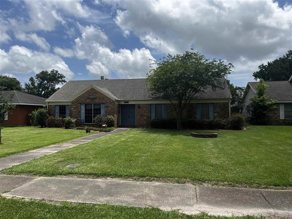 2430 19th Street, Lake Charles, LA 70601
