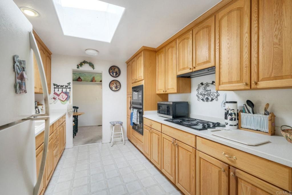 Image 11 of property listing at 18218 Paradise Mountain Rd Spc 91 Lot 91, Valley Center, CA 92082