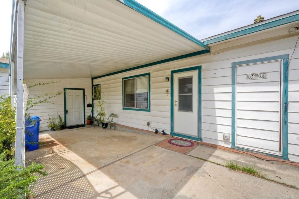 Image 2 of property listing at 18218 Paradise Mountain Rd Spc 91 Lot 91, Valley Center, CA 92082