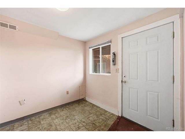 68 Minnehaha Ave, Manitou Springs, CO 80829