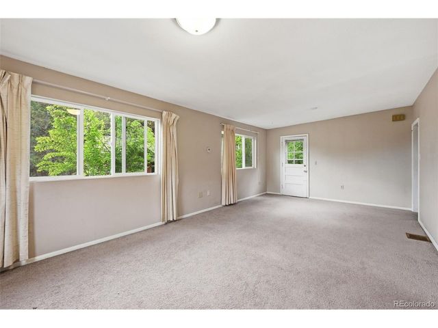 68 Minnehaha Ave, Manitou Springs, CO 80829