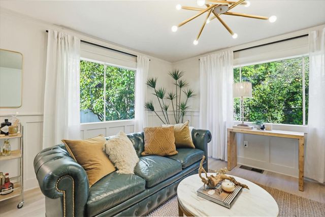 435 Mill St, Grass Valley, CA 95945