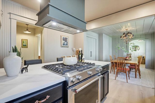 435 Mill St, Grass Valley, CA 95945