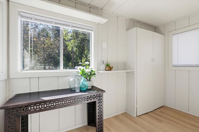 435 Mill St, Grass Valley, CA 95945