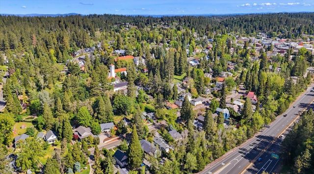 435 Mill St, Grass Valley, CA 95945