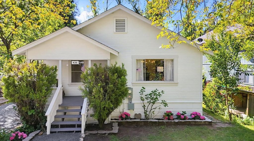 435 Mill St, Grass Valley, CA 95945