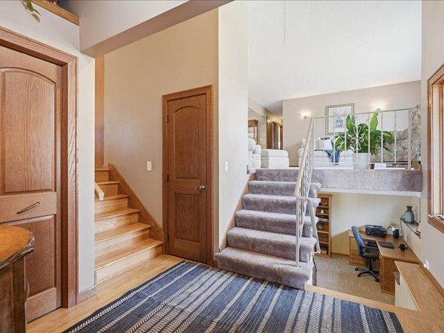 1828 Oak Ridge Drive, New Richmond, WI 54017