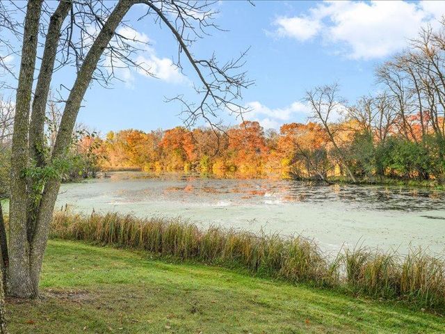 1828 Oak Ridge Drive, New Richmond, WI 54017