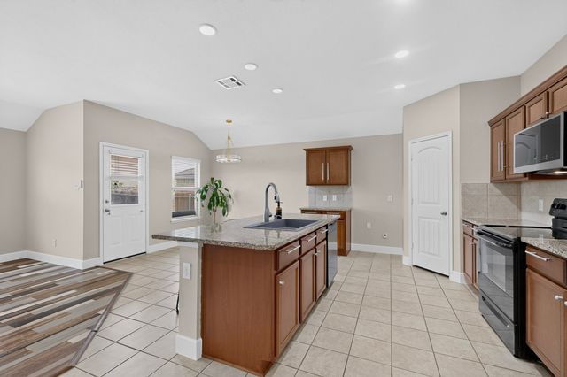 1119 Garnet Street, Princeton, TX 75407