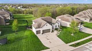 603 Rock Bridge Court, Smithville, MO 64089