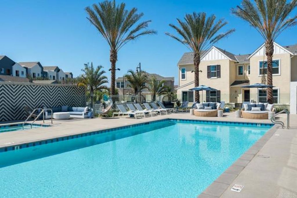 5020 Avenida Lugano 3, Chula Vista, CA 91913