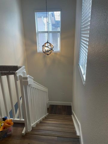 153 SE 28th Place 1, Homestead, FL 33033