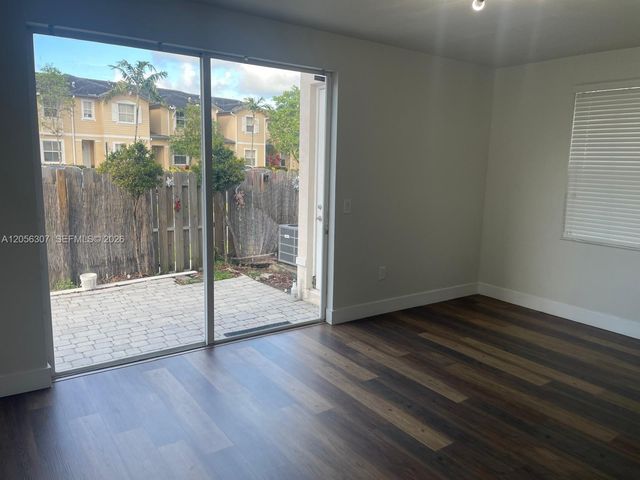 153 SE 28th Place 1, Homestead, FL 33033