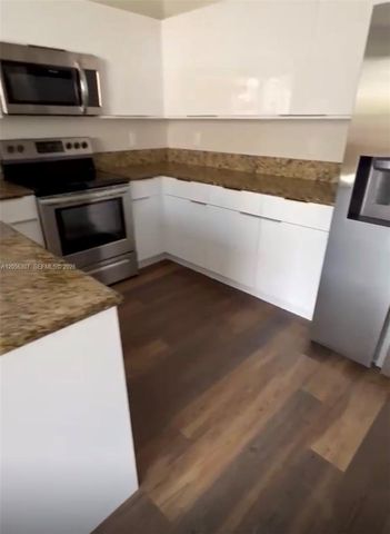 153 SE 28th Place 1, Homestead, FL 33033