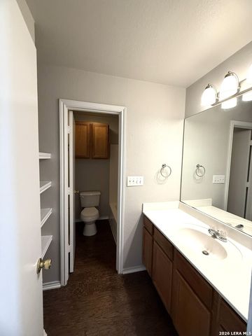 2744 FM 1044, New Braunfels, TX 78130