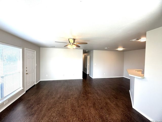 2744 FM 1044, New Braunfels, TX 78130