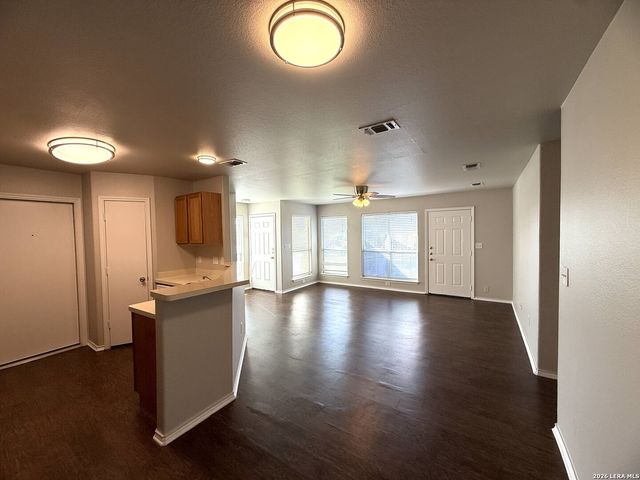 2744 FM 1044, New Braunfels, TX 78130