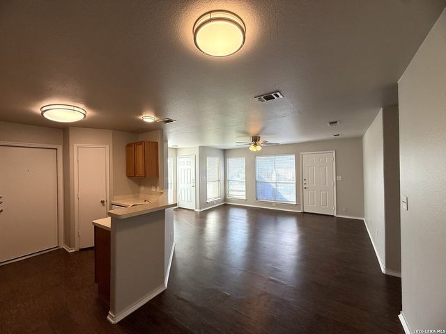 2744 FM 1044, New Braunfels, TX 78130