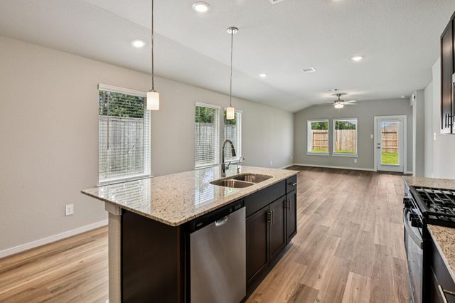 18701 Presswood Way Drive, New Caney, TX 77357