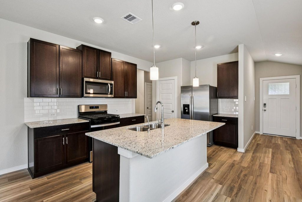 18701 Presswood Way Drive, New Caney, TX 77357