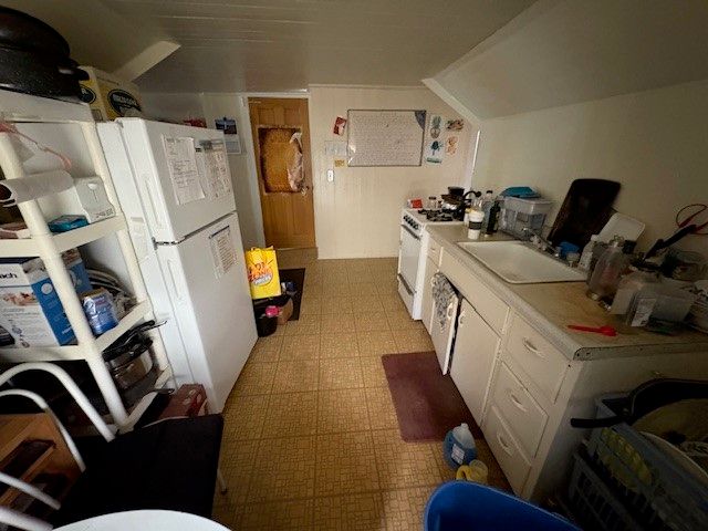 18 Madison Street, Rochester, NY 14608