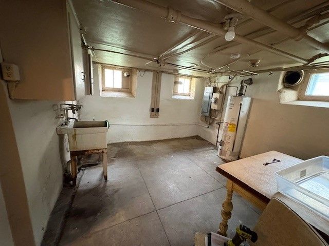 18 Madison Street, Rochester, NY 14608