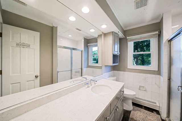 31 Crooked Hill Road, Huntington, NY 11743