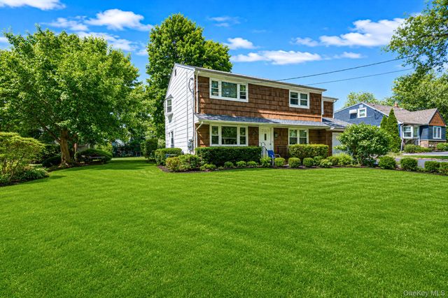 31 Crooked Hill Road, Huntington, NY 11743