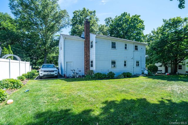 31 Crooked Hill Road, Huntington, NY 11743