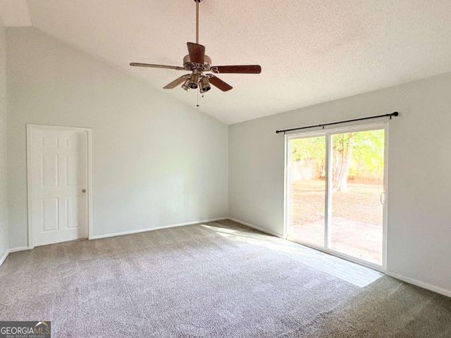 304 McQueen Circle, St. Marys, GA 31558