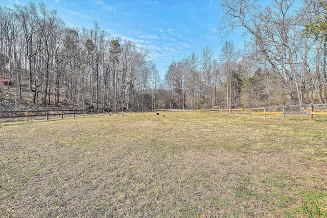 323 DEERBERRY LN, Boones Mill, VA 24065