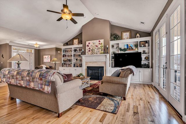 323 DEERBERRY LN, Boones Mill, VA 24065