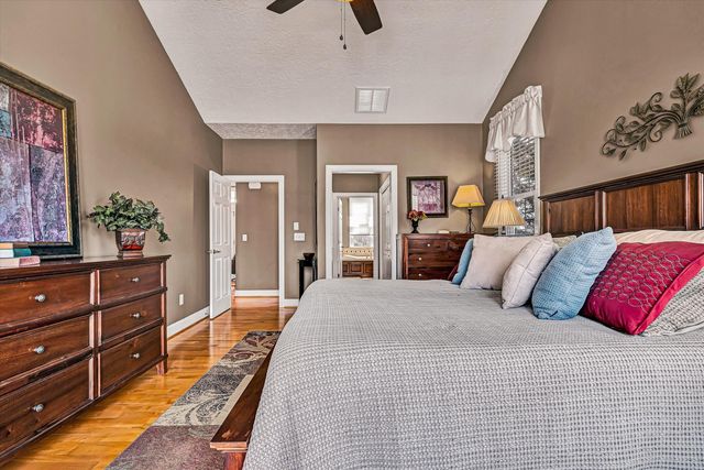 323 DEERBERRY LN, Boones Mill, VA 24065