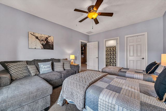 323 DEERBERRY LN, Boones Mill, VA 24065