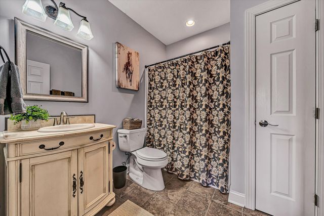 323 DEERBERRY LN, Boones Mill, VA 24065