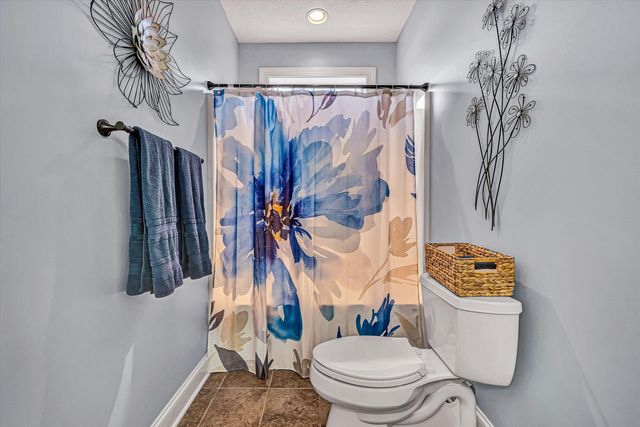 323 DEERBERRY LN, Boones Mill, VA 24065