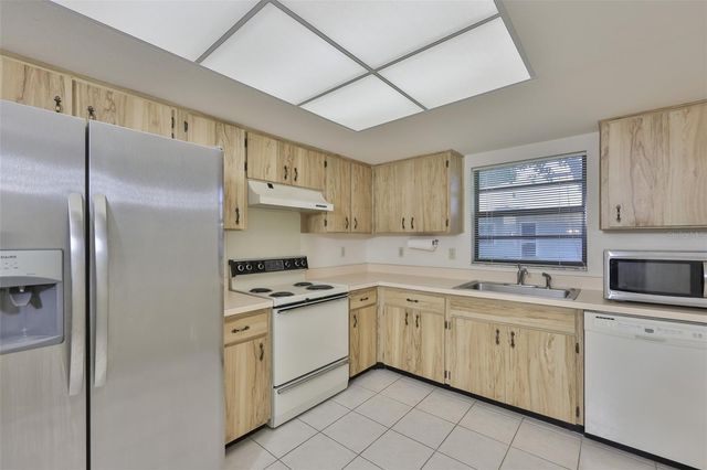 1618 LELAND DRIVE, Sun City Center, FL 33573