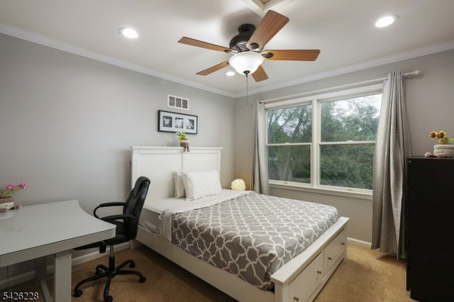 5 Gordon Pl, Bernards Twp., NJ 07920