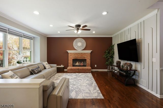 5 Gordon Pl, Bernards Twp., NJ 07920