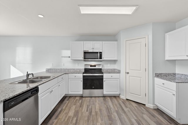 117 W TAYLOR Avenue, Coolidge, AZ 85128