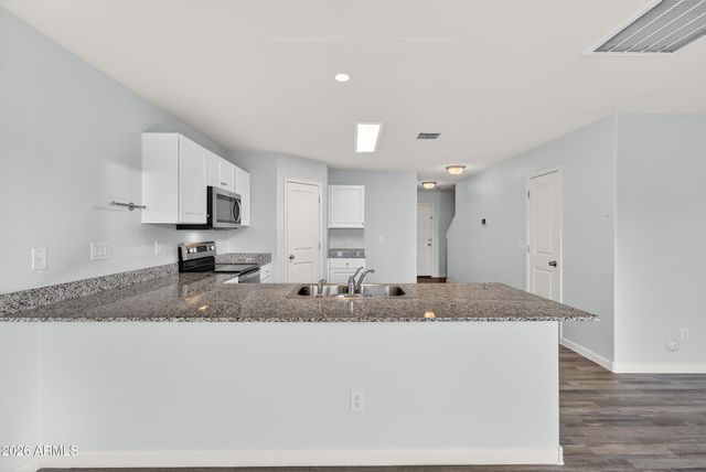 117 W TAYLOR Avenue, Coolidge, AZ 85128