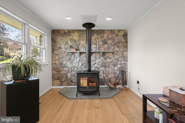 6910 PINDELL SCHOOL RD, Fulton, MD 20759