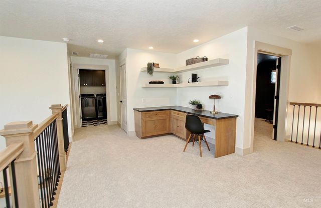 9600 S Prairie Falcon Ave, Nampa, ID 83686