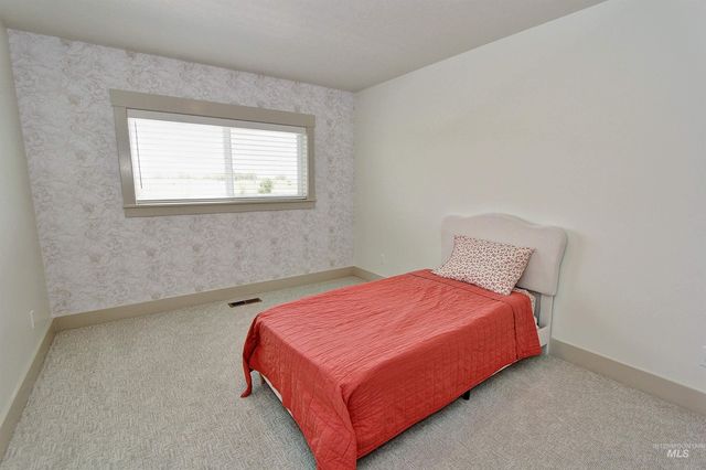 9600 S Prairie Falcon Ave, Nampa, ID 83686