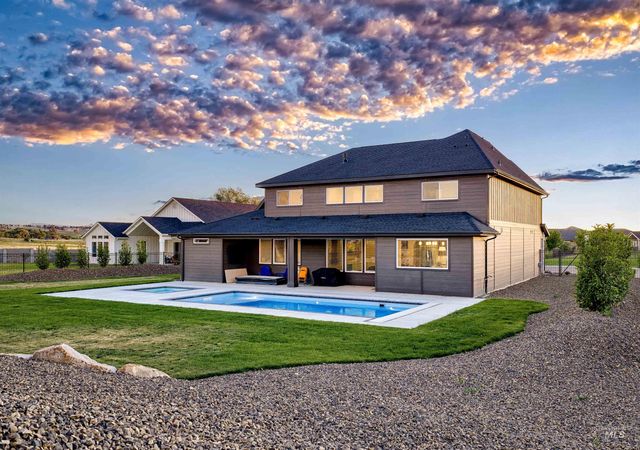 9600 S Prairie Falcon Ave, Nampa, ID 83686
